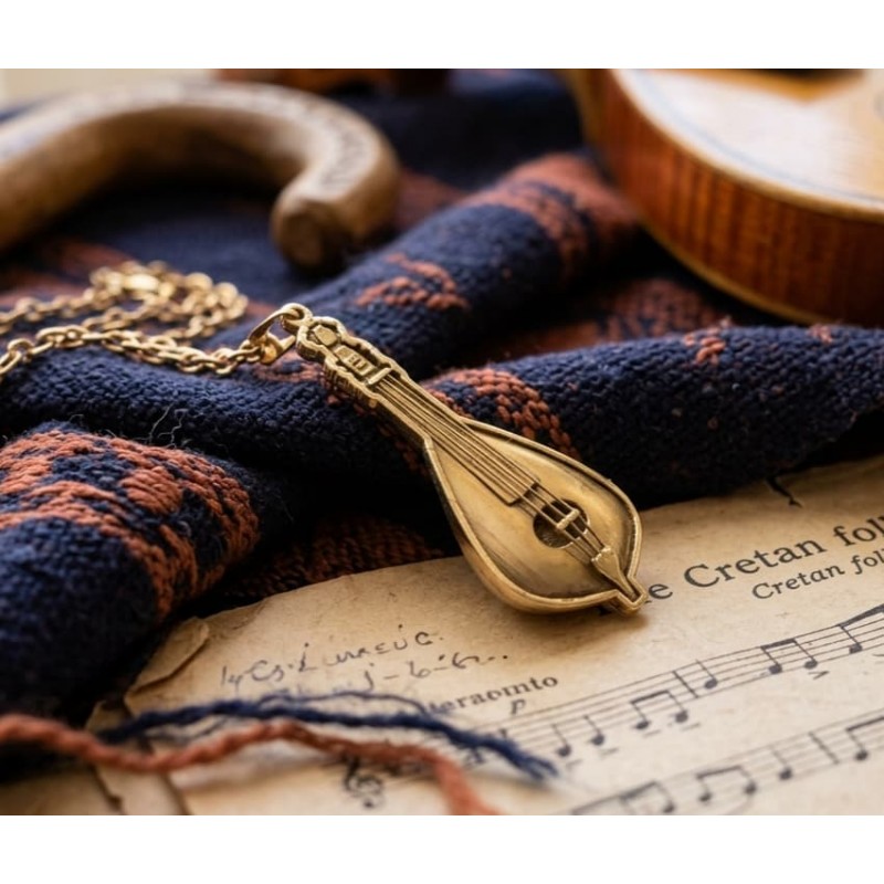 Best gift for Kretan musician 